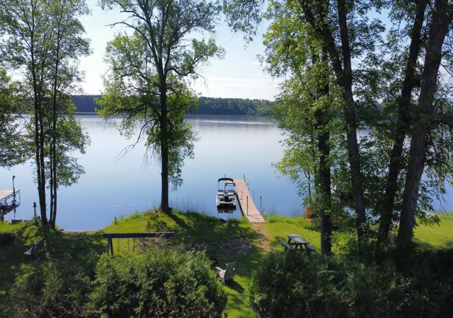 4th image of 156 Lakeshore Dr, Moose Lake, MN 55767 | MLS# 7087287