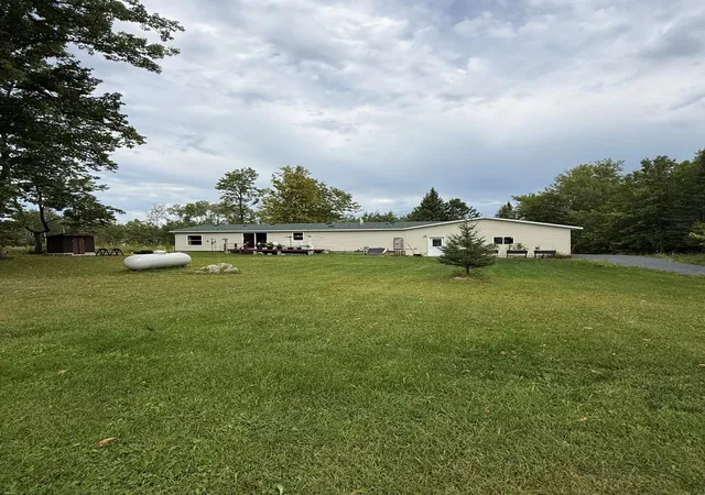 3rd image of 608 4Th St Nw, Kelliher, MN 56650 | MLS# 7087313