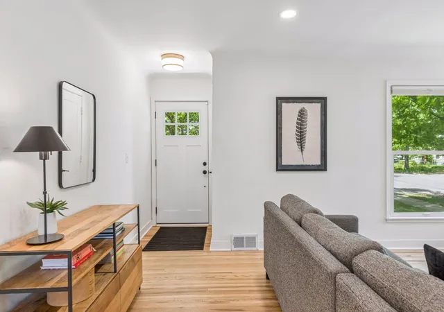 Photo 2 of Sale Pending at 4201 Ewing Ave S, Minneapolis, MN 55410 | MLS# 7087322 | Listing updated on 2026-08-13