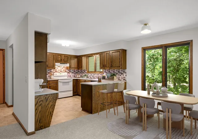 5th image of 6775 W 192Nd Ave, Eden Prairie, MN 55346 | MLS# 7087332