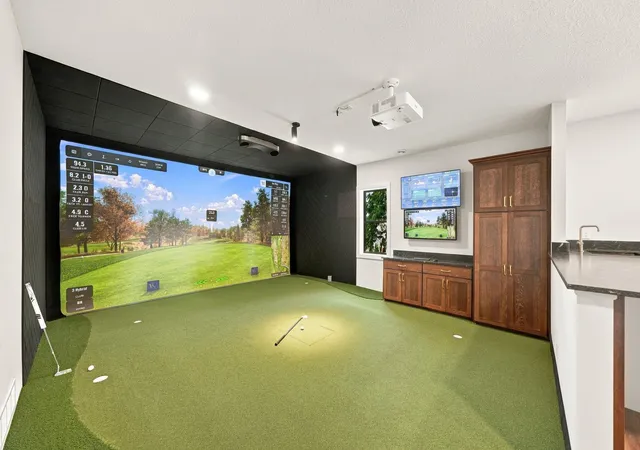 Photo 1 of Mansion for sale at 18742 Jarosite Ct, Lakeville, MN 55044 | MLS# 7087334 | Listing updated on 2026-09-26