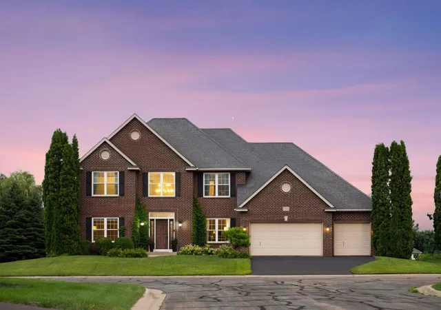 Photo 2 of Single family home for sale at 17225 Wilderness Trl Se, Prior Lake, MN 55372 | MLS# 7087338 | Listing updated on 2026-09-22