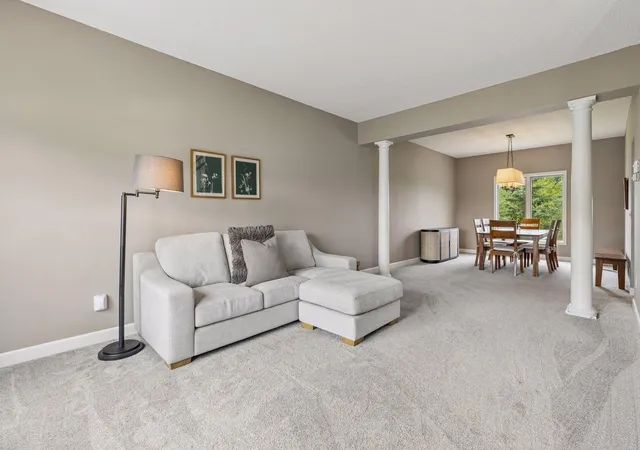 Photo 4 of Sale Pending at 17225 Wilderness Trl SE, Prior Lake, MN 55372 | MLS# 7087338 | Listing updated on 2026-10-03