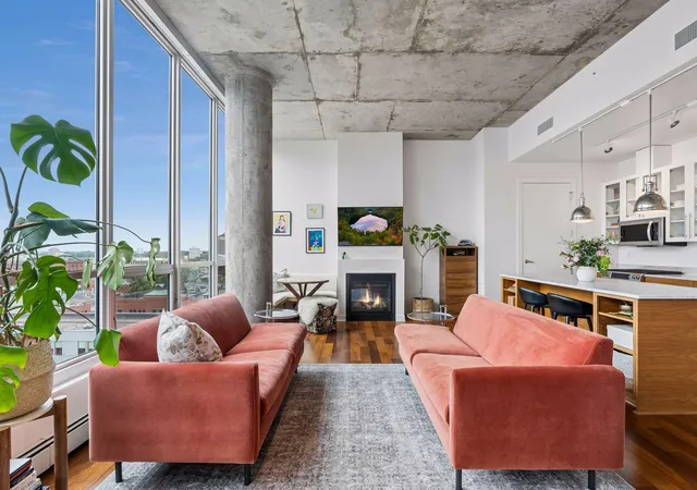 5th image of 901 S 2Nd St #905, Minneapolis, MN 55415 | MLS# 7087377