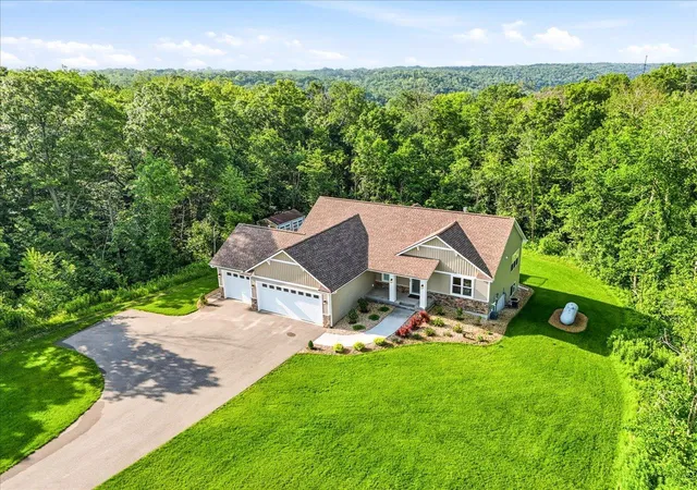 Homes for sale in Prescott, WI | W10644 566th Ave, Prescott, WI 54021 | MLS# 7087383