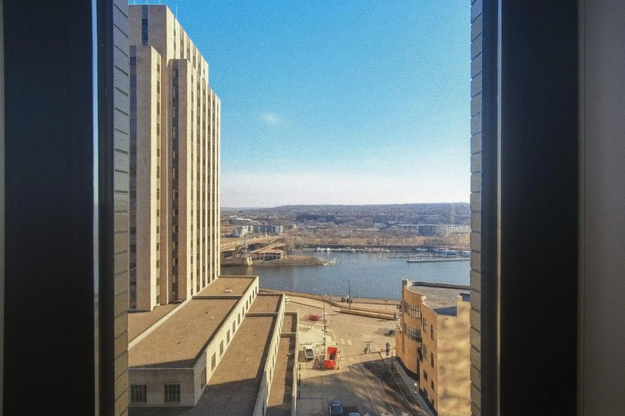 Listing Photo 2 - Condo for sale in 350 Saint Peter St located at 350 Saint Peter St, St. Paul, MN 55102 - Unit #909