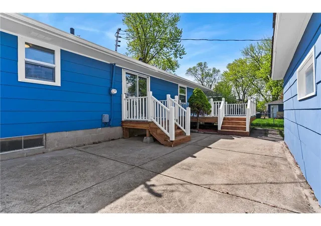 Photo 3 of Single family home for sale at 8300 16th Avenue S, Minneapolis, MN 55425 | MLS# 7087494 | Listing updated on 2026-07-13