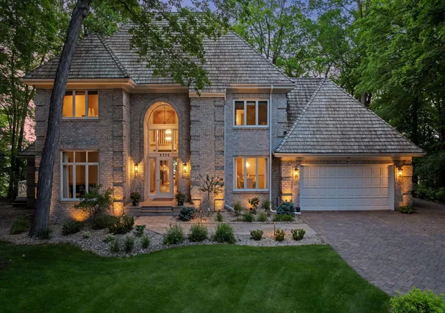 2nd image of 6306 Maple Rdg, Excelsior, MN 55331 | MLS# 7087528