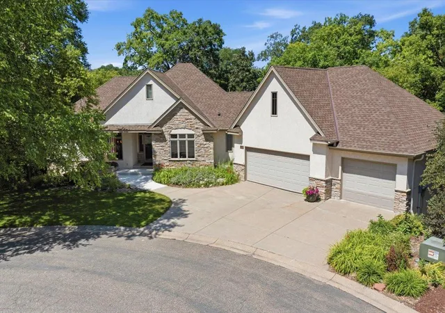 Photo 2 of Single family home for sale at 1900 Timber Ridge Dr, Burnsville, MN 55306 | MLS# 7087633 | Listing updated on 2026-09-13