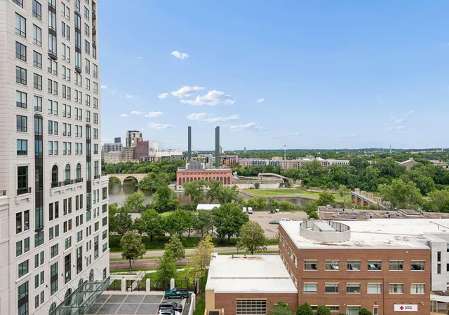 Photo 2 of Condo for sale at 1240 S 2nd Street #828, Minneapolis, MN 55415 | MLS# 7087644 | Listing updated on 2026-08-28