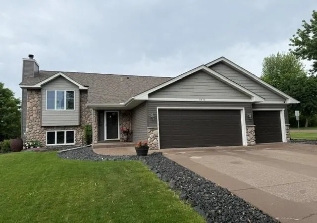 Homes for sale in Stillwater, MN | 5471 Oakgreen Pl N, Stillwater, MN 55082 | MLS# 7087721