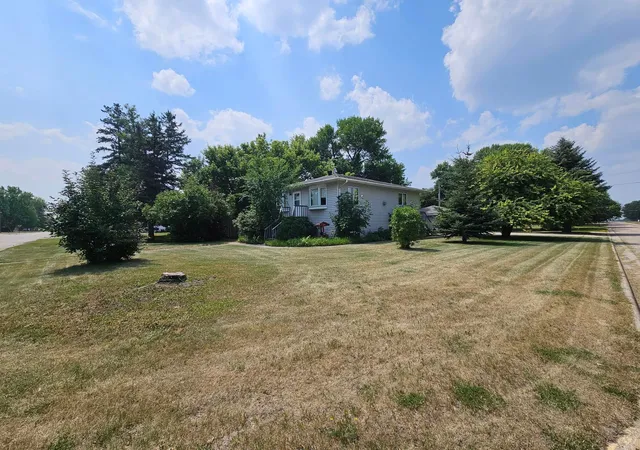 Photo 2 of Single family home for sale at 502 Chicago Ave Sw, Red Lake Falls, MN 56750 | MLS# 7087724 | Listing updated on 2026-08-21