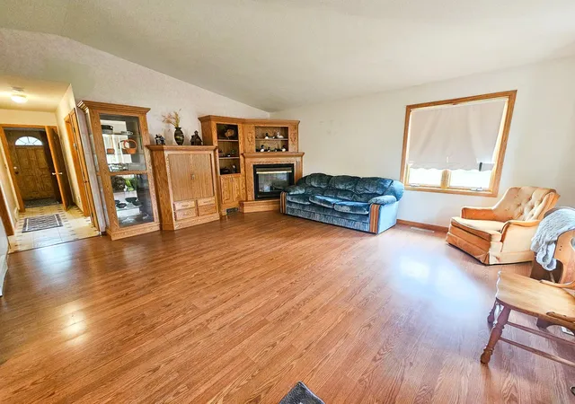 Photo 4 of Single family home for sale at 502 Chicago Ave SW, Red Lake Falls, MN 56750 | MLS# 7087724 | Listing updated on 2026-10-29