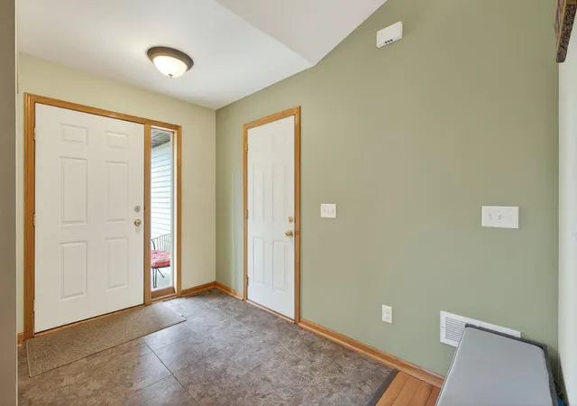 Homes for sale in Howard Lake, MN | 1129 Woodland Dr, Howard Lake, MN 55349 | MLS# 7087741