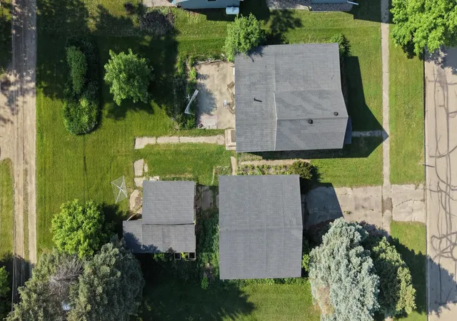 3rd image of 118 2Nd St Sw, Hillsboro, ND 58045 | MLS# 7087764