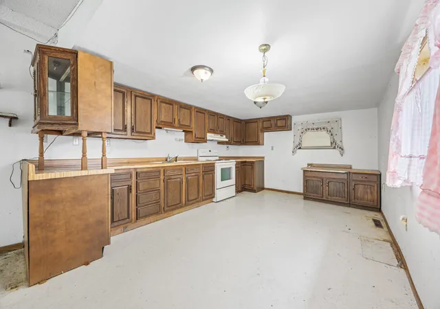5th image of 118 2Nd St Sw, Hillsboro, ND 58045 | MLS# 7087764