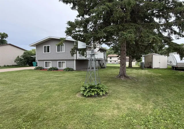 Homes for sale in Waseca, MN | 605 Nw 10Th Ave, Waseca, MN 56093 | MLS# 7087798