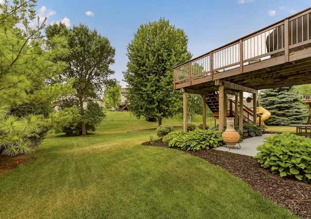 Photo 3 of Sale Pending at 2482 Crimson Ridge Cir Nw, Rochester, MN 55901 | MLS# 7087812 | Listing updated on 2026-08-24