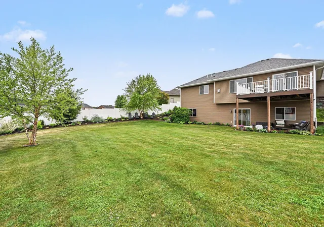 Homes for sale in Chisago City, MN | 11477 Killarney Dr, Chisago City, MN 55013 | MLS# 7087925