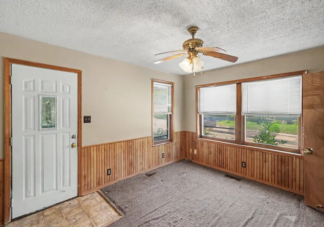 Homes for sale in Stillwater, MN | 104 Sherburne St N, Stillwater, MN 55082 | MLS# 7087963