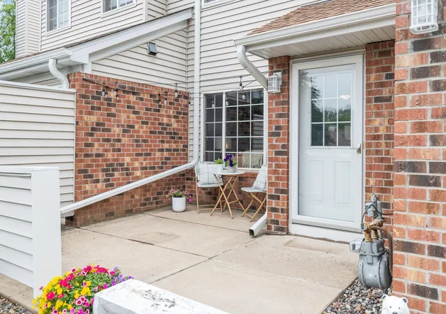 Homes for sale in White Bear Lake, MN | 1257 Birch Ct #7, White Bear Lake, MN 55110 | MLS# 7087969