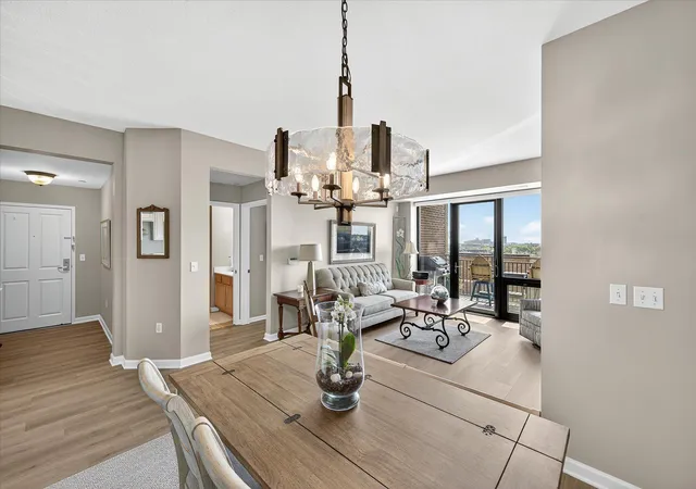 Homes for sale in Minneapolis, MN | 500 E Grant St #907, Minneapolis, MN 55404 | MLS# 7088048