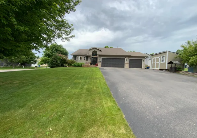 2nd image of 1281 Agate Ct, Sauk Rapids, MN 56379 | MLS# 7088063