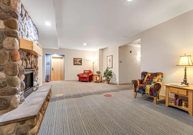 image of 1215 N Lakeshore Dr, Lake City, MN 55041