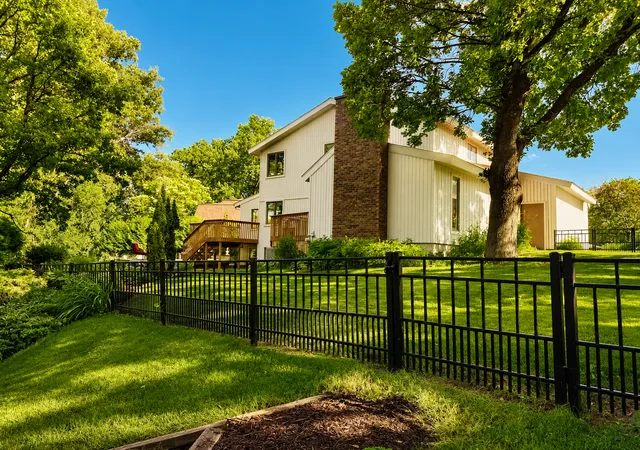 2nd image of 2024 Telemark Ct Nw, Rochester, MN 55901 | MLS# 7088144