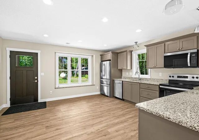 2nd image of 3138 Maple Dr, Cloquet, MN 55720 | MLS# 7088207