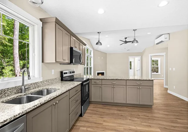 4th image of 3138 Maple Dr, Cloquet, MN 55720 | MLS# 7088207
