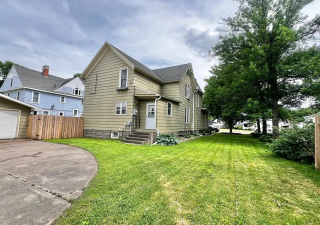 Photo 31 of Single family home for sale at 313 E 5th Street, Redwood Falls, MN 56283 | MLS# 7088231 | Listing updated on 2026-08-05