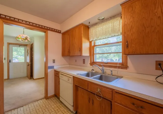 Homes for sale in Northfield, MN | 330 Linden St N, Northfield, MN 55057 | MLS# 7088232
