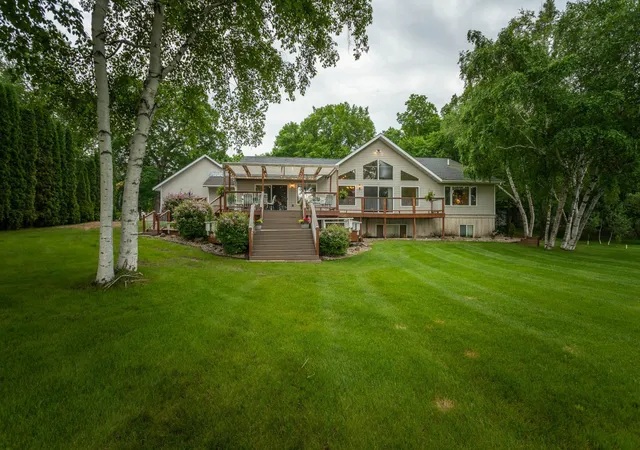 Photo 3 of Mansion for sale at 8272 Sugar Sand Ln Nw, Alexandria, MN 56308 | MLS# 7088310 | Listing updated on 2026-08-31