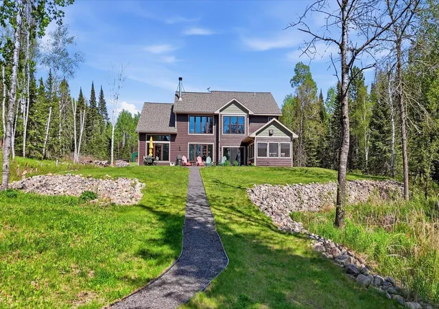 2nd image of 11679 Lakeshore Dr, Nashwauk, MN 55769 | MLS# 7088354