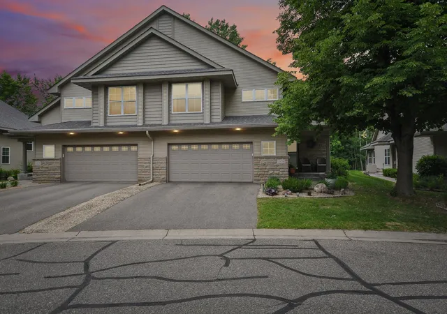 Homes for sale in Woodbury, MN | 1026 Saint Johns Bay, Woodbury, MN 55129 | MLS# 7088407