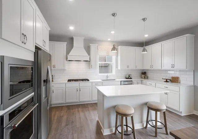 1st image of 1683 Zumbro Ave, Shakopee, MN 55379 | MLS# 7088441