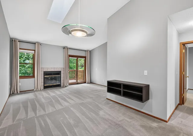 Photo 3 of Single family home for sale at 7359 Bren Ln, Eden Prairie, MN 55346 | MLS# 7088499 | Listing updated on 2026-10-04