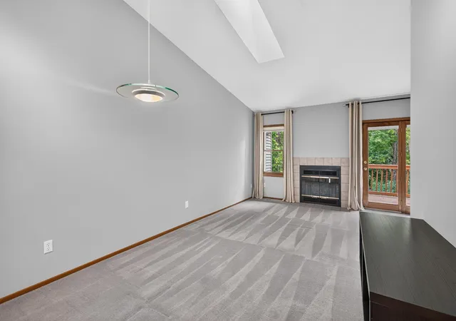 Photo 3 of Single family home for sale at 7359 Bren Ln, Eden Prairie, MN 55346 | MLS# 7088499 | Listing updated on 2026-10-04