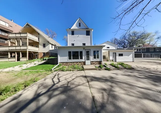 Photo 2 of Single family home for sale at 1017 Pine St, Dawson, MN 56232 | MLS# 7088517 | Listing updated on 2026-09-14