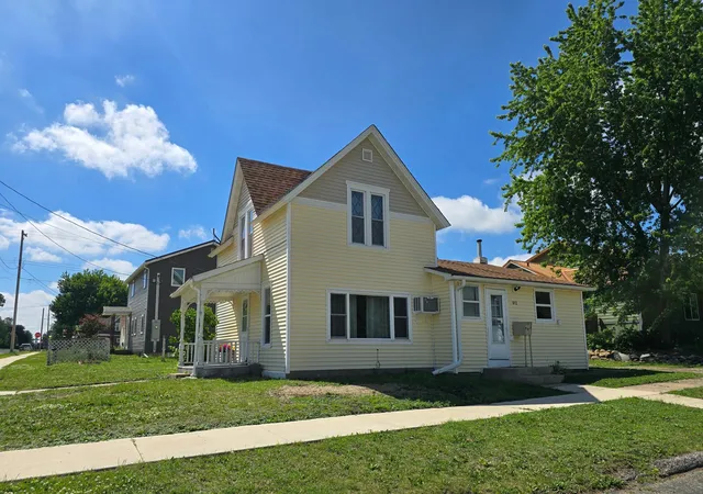 34th image of 213 E Fremont St, Spring Valley, MN 55975 | MLS# 7088519