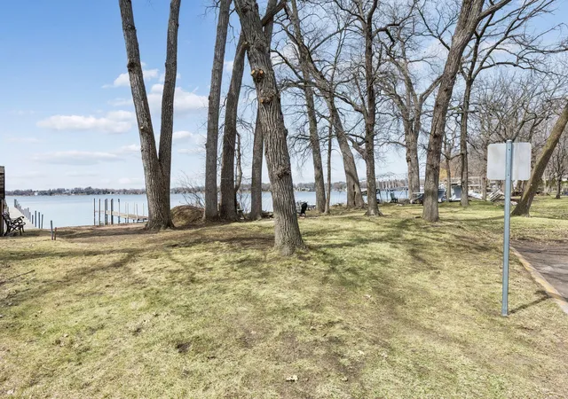 3rd image of 3046 Julia Wy, Mound, MN 55364 | MLS# 7088523