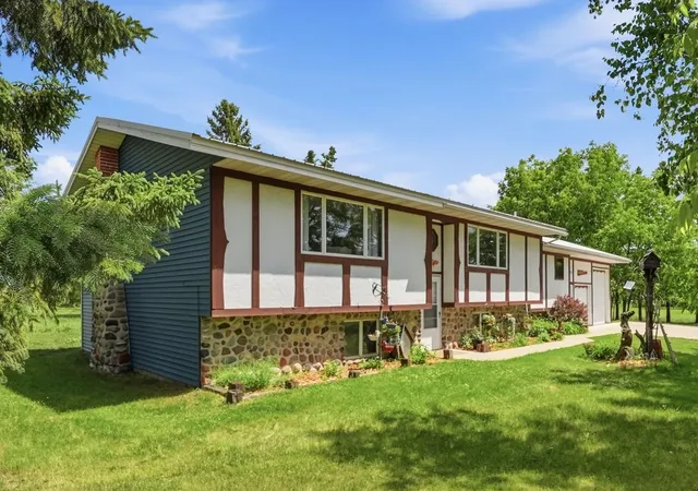 1st image of 670 23rd Ave Ne, Sauk Rapids, MN 56379 | MLS# 7088526