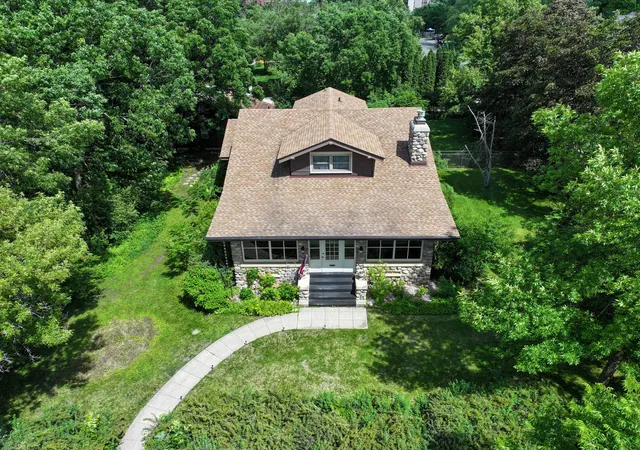 Photo 4 of Single family home for sale at 721 Cedar St, Alexandria, MN 56308 | MLS# 7088528 | Listing updated on 2026-08-20