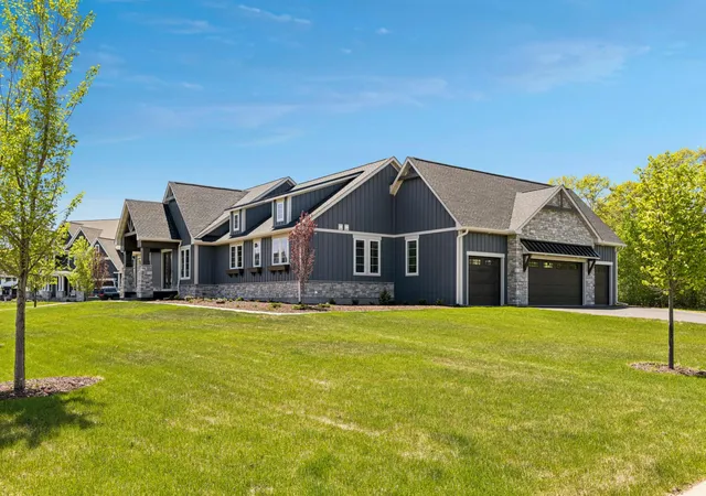Homes for sale in Lake Elmo, MN | 5720 57Th Pl N, Lake Elmo, MN 55042 | MLS# 7088532