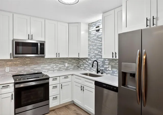 Photo 2 of Condo for sale at 5643 Green Cir Dr #108, Hopkins, MN 55343 | MLS# 7088558 | Listing updated on 2026-08-31