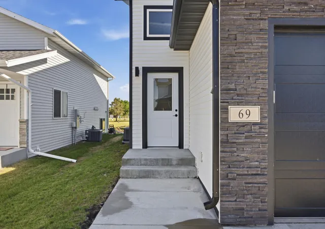 3rd image of 69 Cedar Dr, Mapleton, ND 58059 | MLS# 7088609