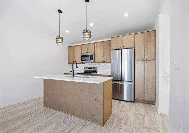 Photo 4 of Townhouse for sale at 69 Cedar Dr, Mapleton, ND 58059 | MLS# 7088609 | Listing updated on 2026-08-13