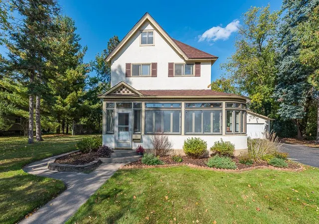 3rd image of 503 Bluff Ave, Brainerd, MN 56401 | MLS# 7088661