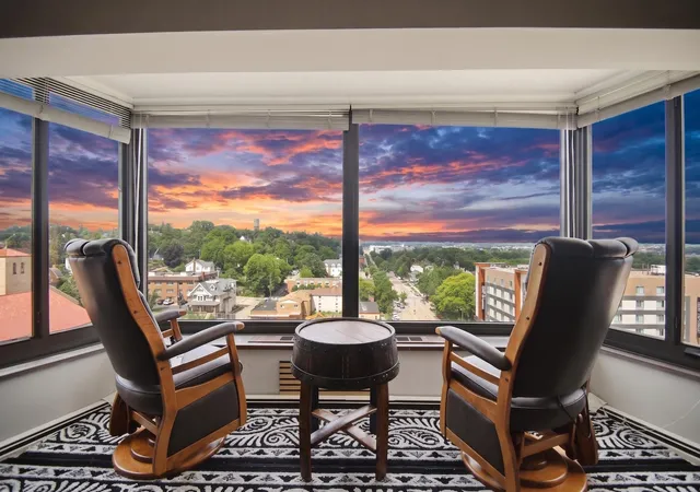 3rd image of 207 5Th Ave Sw #901, Rochester, MN 55902 | MLS# 7088700